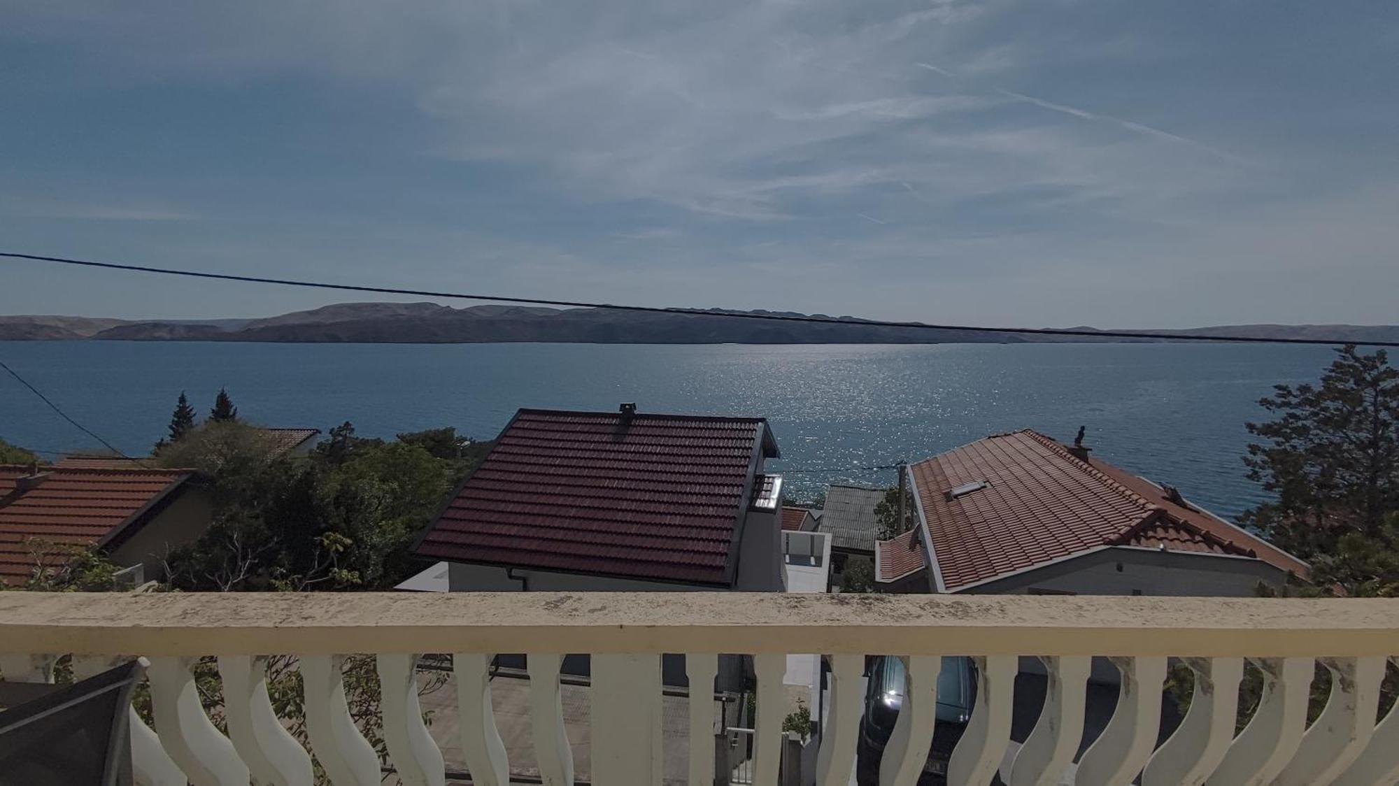 Apartman Tea Karlobag Buitenkant foto